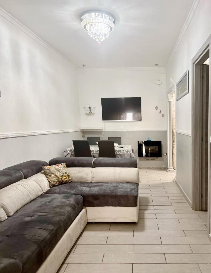Sweet Home Ai Tribunali -1 Piano Naples Luaran gambar